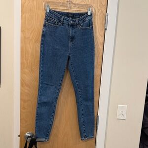 JUDY BLUE SKINNY FIT JEANS, SIZE 26